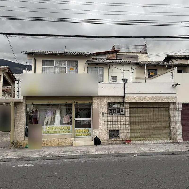 Fachada de San Carlos antes de la ampliación
